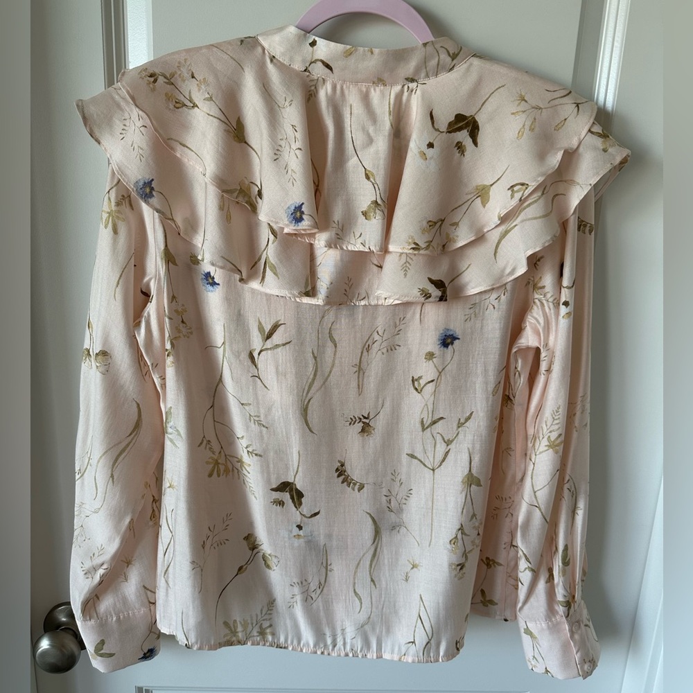 H&M Flounced Floral Peach 🍑 Ruffle Blouse. - Picture 6 of 11